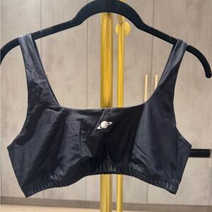 Stylish Black Sports Bra with Planet Accent